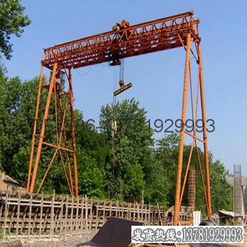 MG Gantry Crane with hook 5