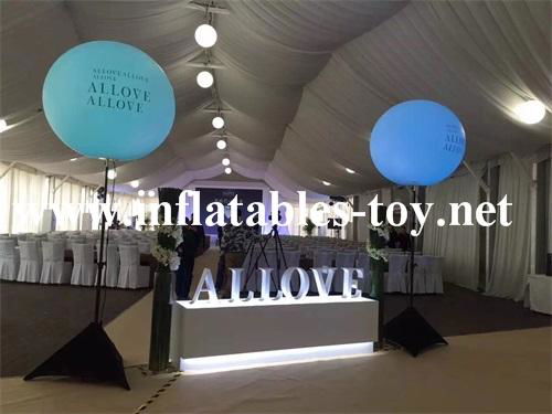 Lighting Inflatable Pole Balloon Decorations 4