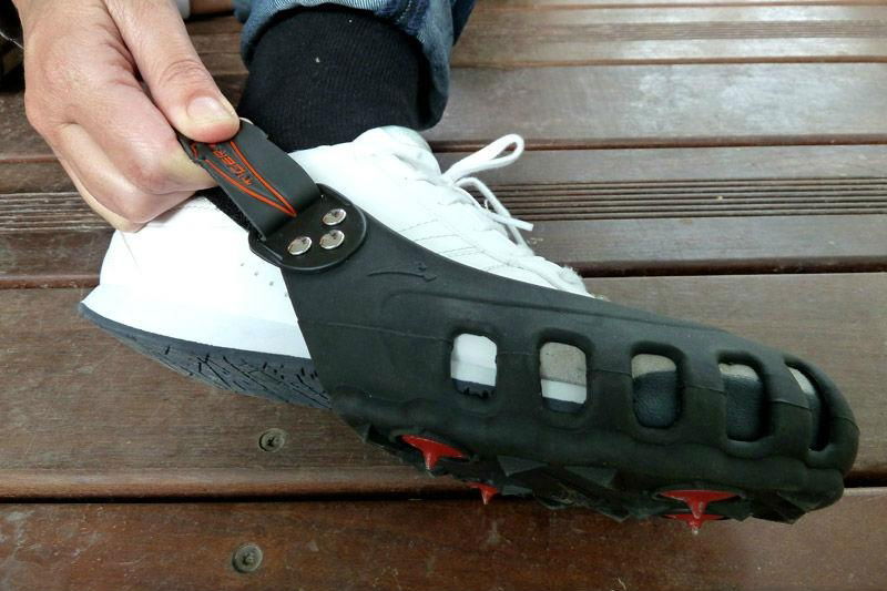 Non slip running shoes cover for man and woman on ice and grass 5