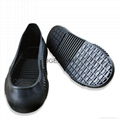 Anti-slip safety footwear men and women rubber soft sole for works in kitchen 