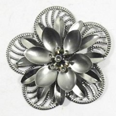 Iron sheet flower pendant