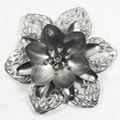 Iron sheet flower pendant 5