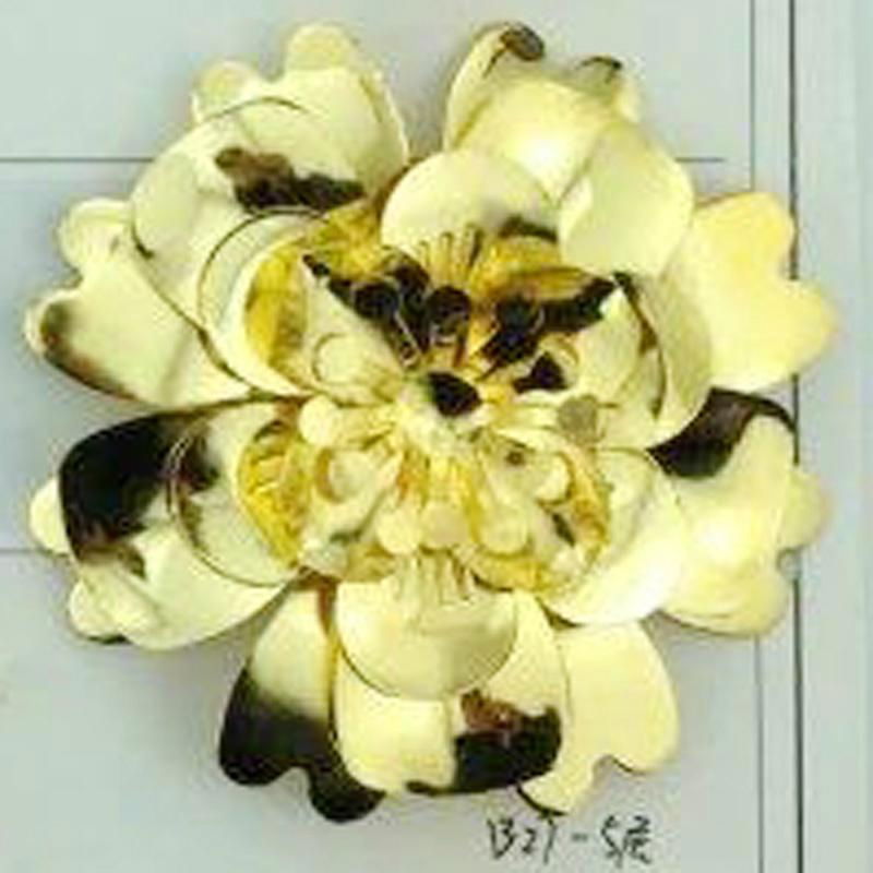 Gold Iron sheet 3D flower jewelry pendant/ jewelry Accessories 2
