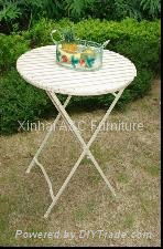 Modern Outdoor Round Wooden Table