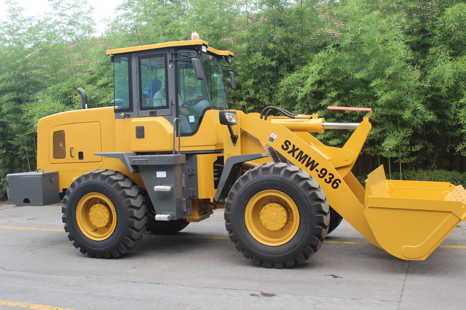 wheel loader