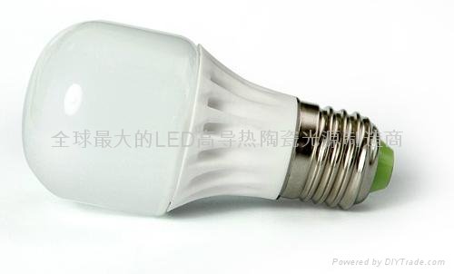 LED陶瓷灯泡E27C-3W