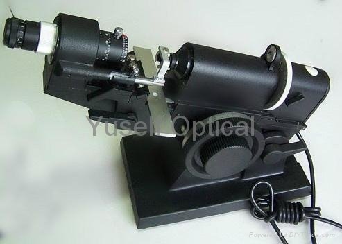 manual lensometer