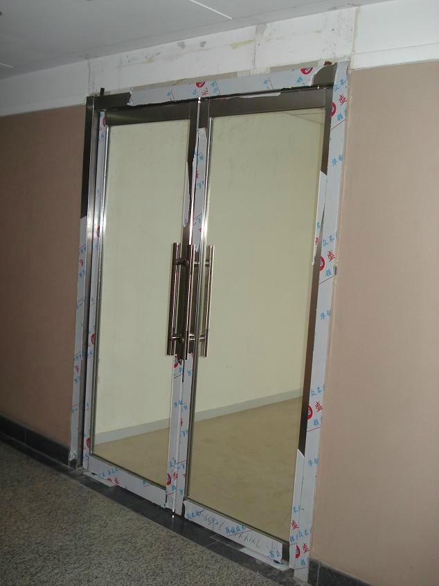 四川成都不锈钢地弹门