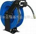 Automatic rewind oil hose reels 1