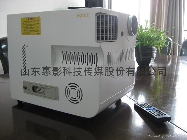 便携式数字电影放映一体机 2