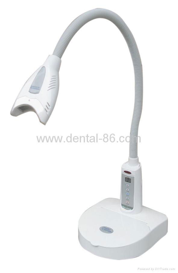 Desktop teeth whiteninglamp