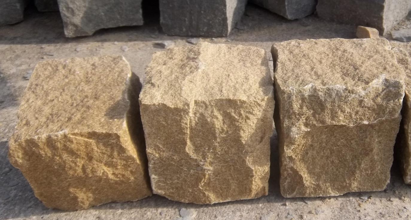 黄砂岩6面自然方块石