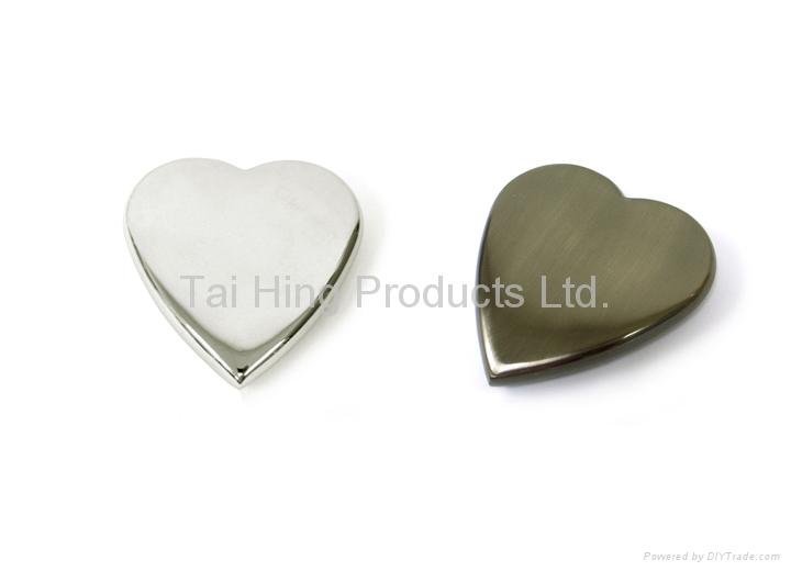 Paperweight - Heart Shape + Logo 2