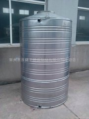 蘇州圓柱保溫水箱