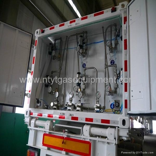 Large Capacity 6-CNG-tube skid container type semi-trailer 2