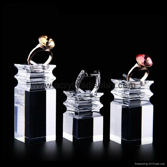 acrylic ring stand ring display ring holder