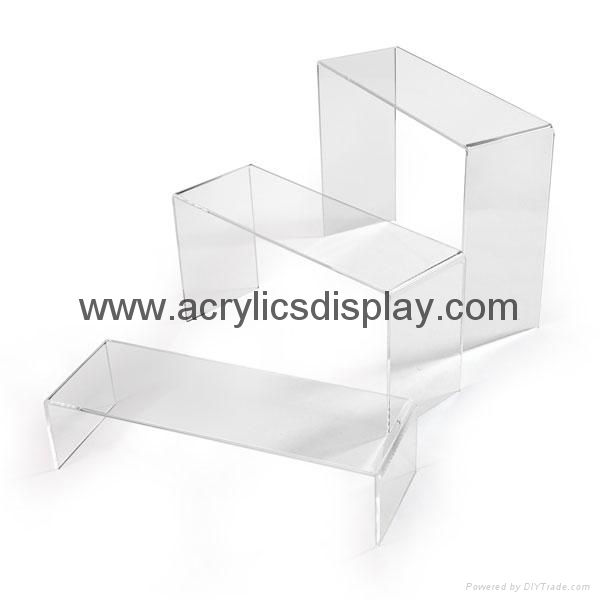 plexiglass riser step display