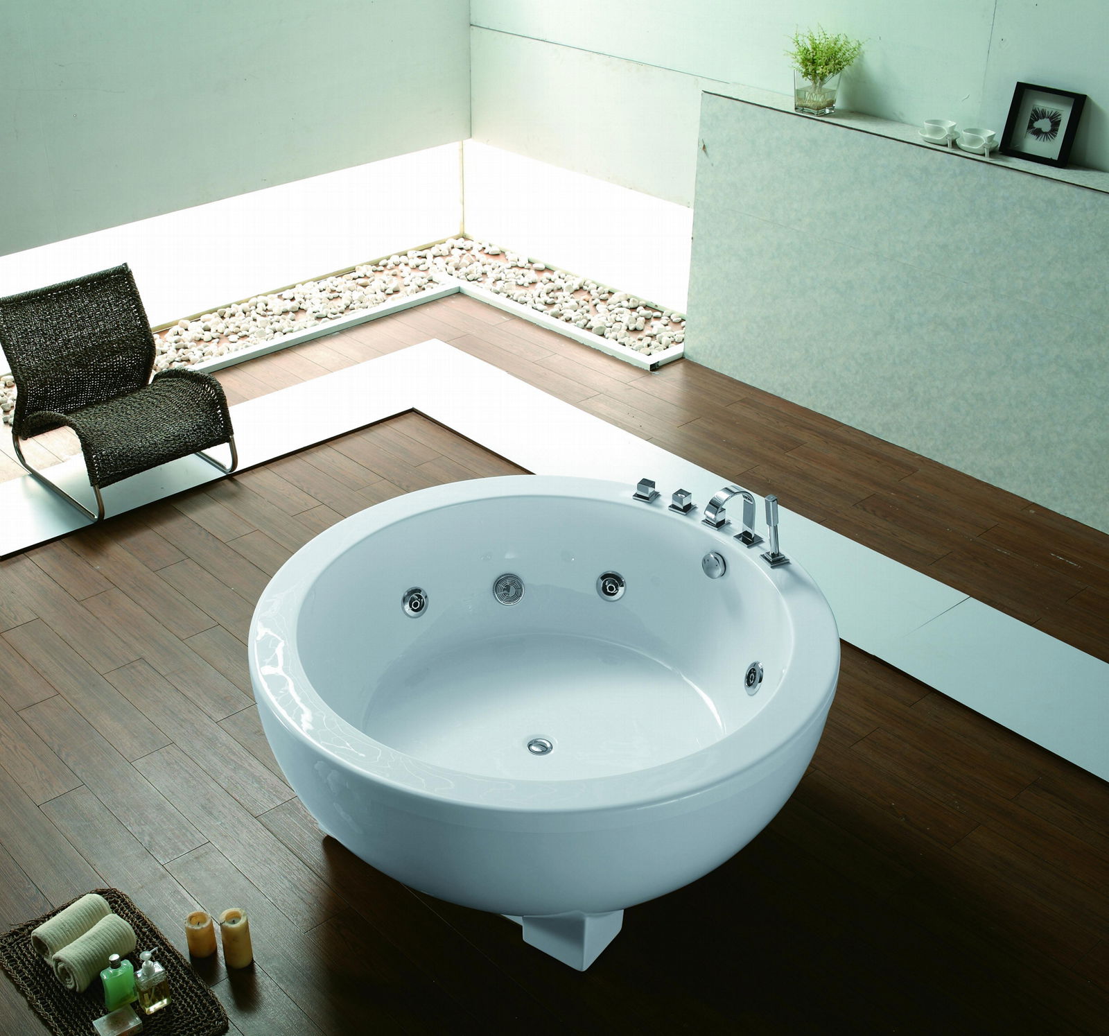 Alanbro Luxury Two Person Freestanding Round Whirlpool Acrylic Bathtub