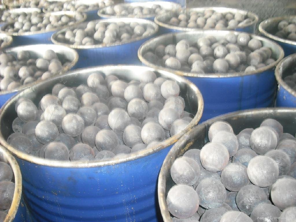 chromium alloy forging steel balls 2