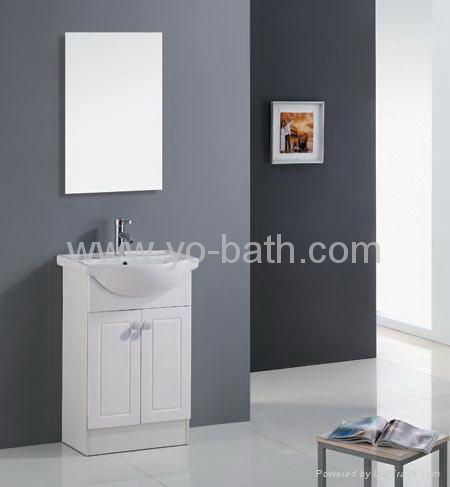 white bathroom vanity 3