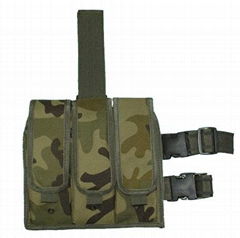 GP-TH212C Woodland Camouflage Triple Drop Leg Magazine Pouch