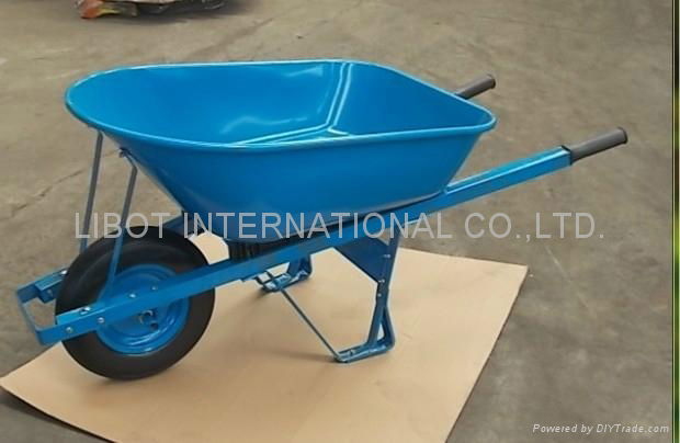 HEAVEY DUTY STEEL CONSTRUCTION WHEELBARROW WB7400B