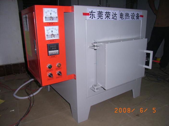 Vacuum tempering furnace 3