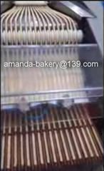 Bread chips machine