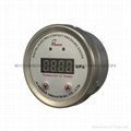 Digital display contact pressure gauge  7