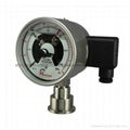Diaphragm pressure gauge with electrical connectio