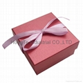 Friendly elegant gift box