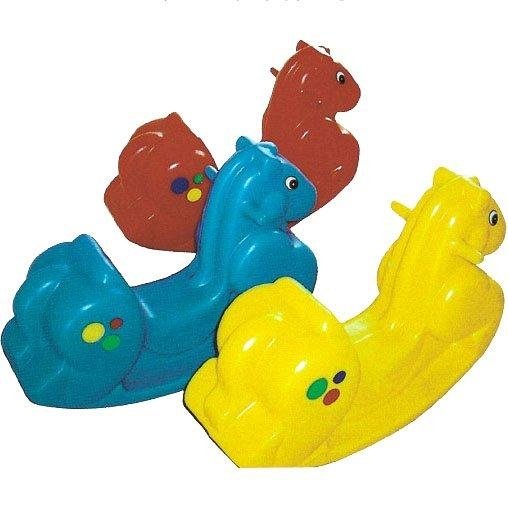 Rotatiojal plastic toys 4