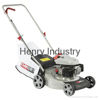 17"  Lawn Mower with Chinese engine 3
