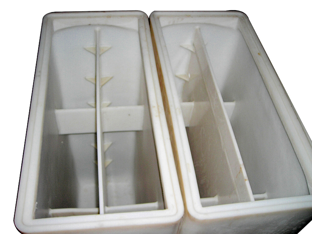 专业制作各种品牌液体软起动器极板和水阻箱体 3