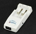 TrustFire TR-001 Charger Universal Battery Charger 3