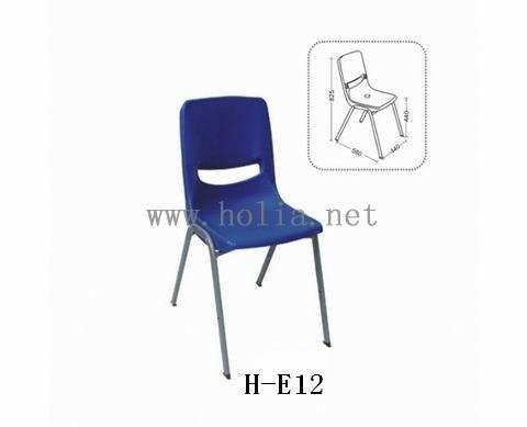 电镀折叠软座包皮包布塑钢椅 4