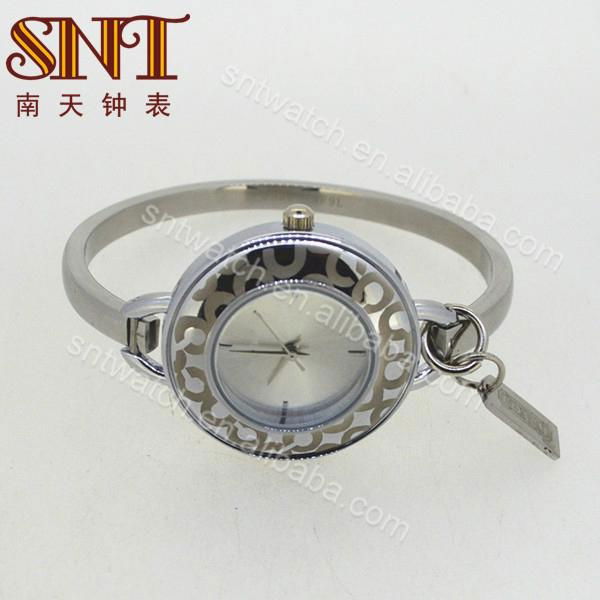 Luxury quartz watch bangle watch on sale 3