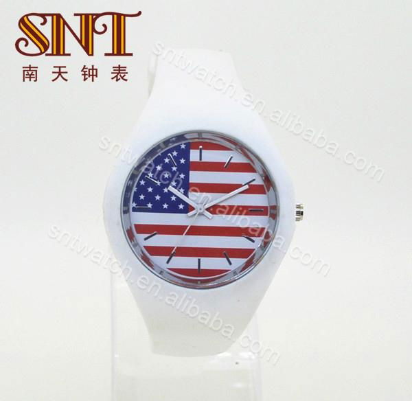 Silicone watch quartz watch with slilicone band 4