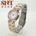 Luxury quartz watch alloy watch with stones on case 5