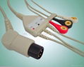 Universally one-piece 3 lead ECG cable