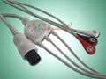 Universally one-piece 3 lead ECG cable and leadwires
