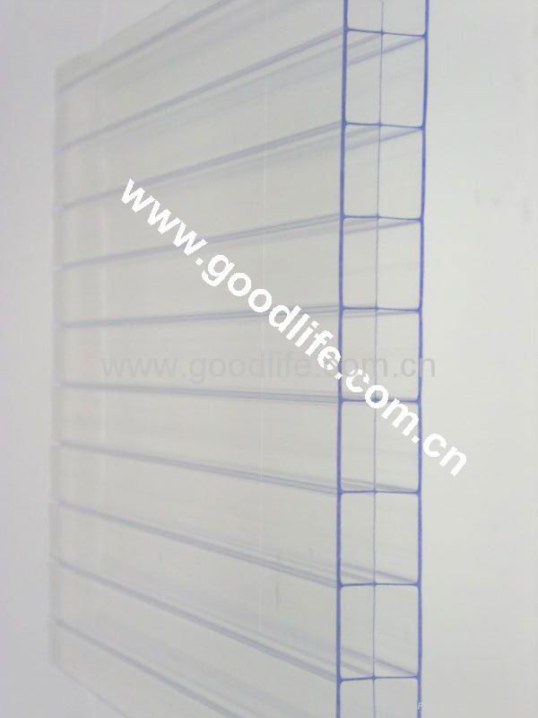 Polycarbonate Triple-wall sheet (Clear color) 2