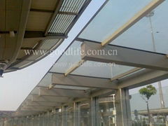 Polycarbonate sheet for bus stop