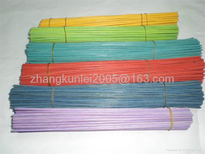 Dyed Rattan Sticks