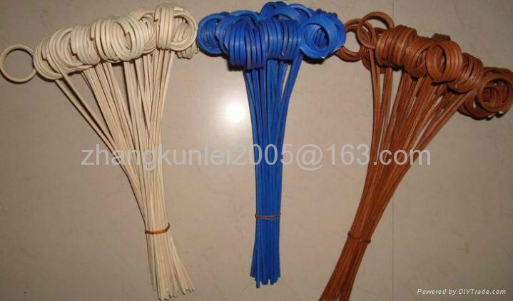 curly rattan sticks