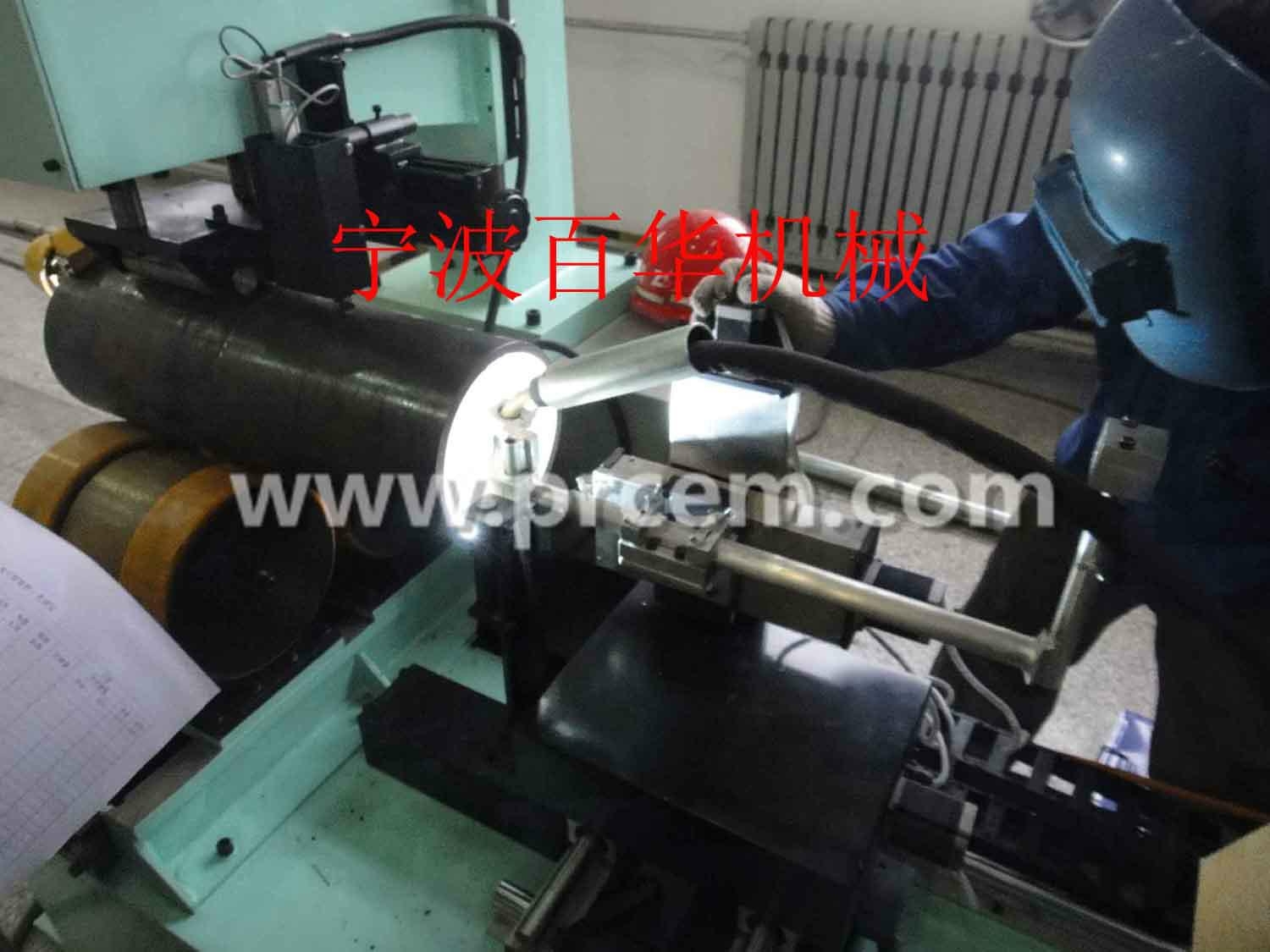 復合管內壁堆焊機 2