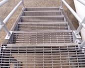 Grating Stair Tread