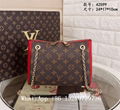 Handbags Trunk CLUTCH Monogram Petite