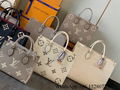 Louis Vuitton onthego PM Cream LV Empreinte monogram Giant bag cowhide leather 