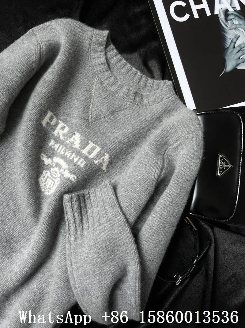       sweater grey,      logo crew neck sweater,      cashmere wool sweater,grey 4